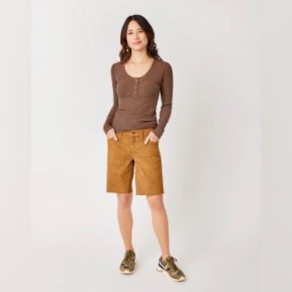 Carve Designs Oahu Corduroy shorts in light brown 8 - Picture 1 of 8